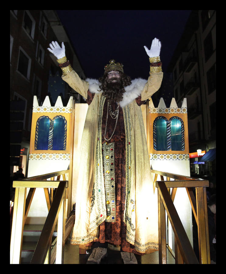 En Gernika también recibierona los Reyes Magos.