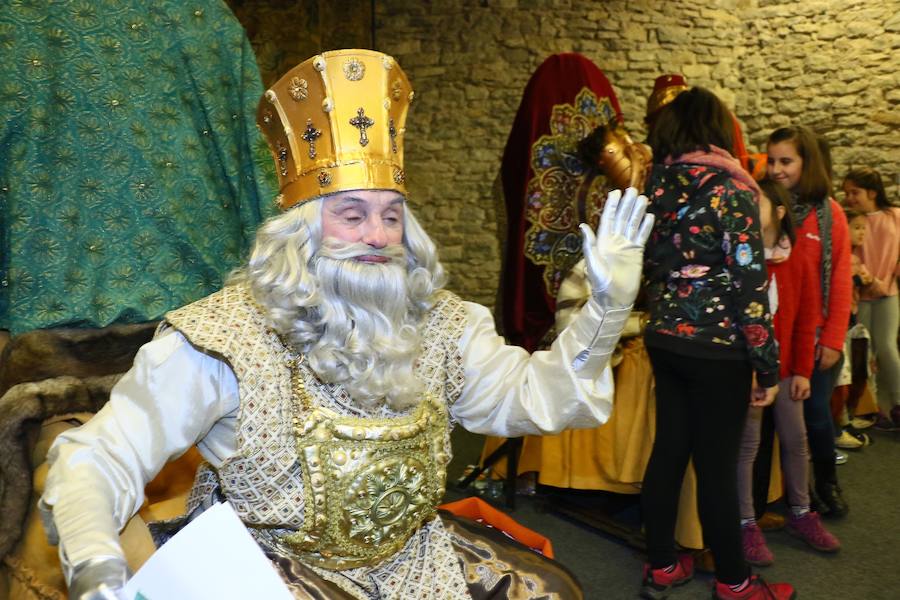 Los Reyes Magos llegan a Vitoria