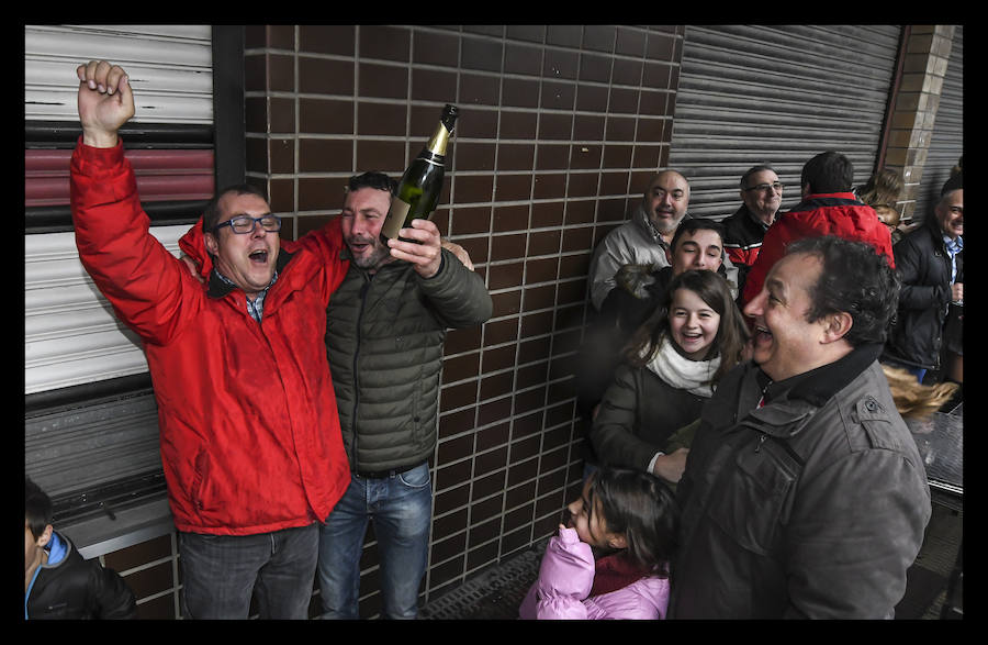 El primer premio de &#039;El Niño&#039; cae en íntegro en Bilbao