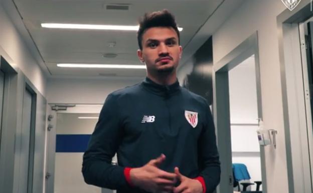 Imagen principal - Cristian Ganea pasa reconocimiento médico con el Athletic