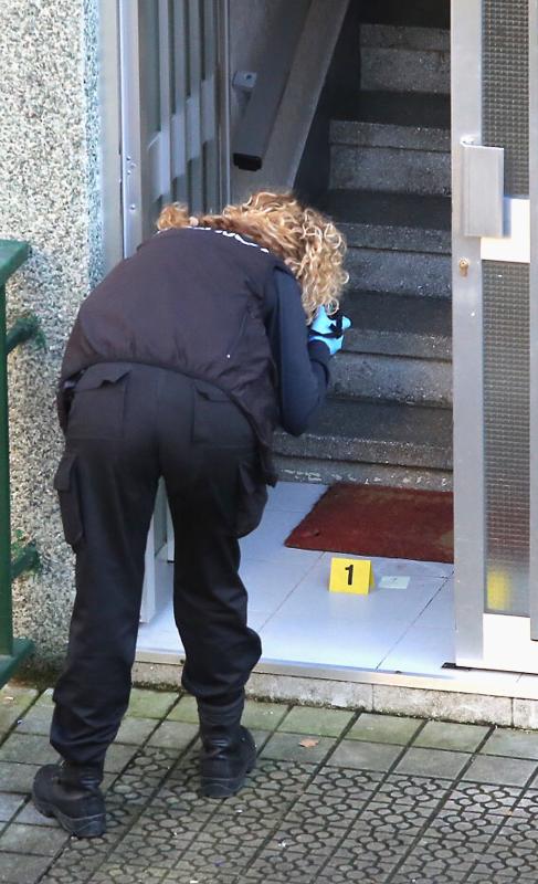 El domicilio en el que se encontraban las víctimas estaba revuelto, por lo que los primeros indicios apuntan a un robo