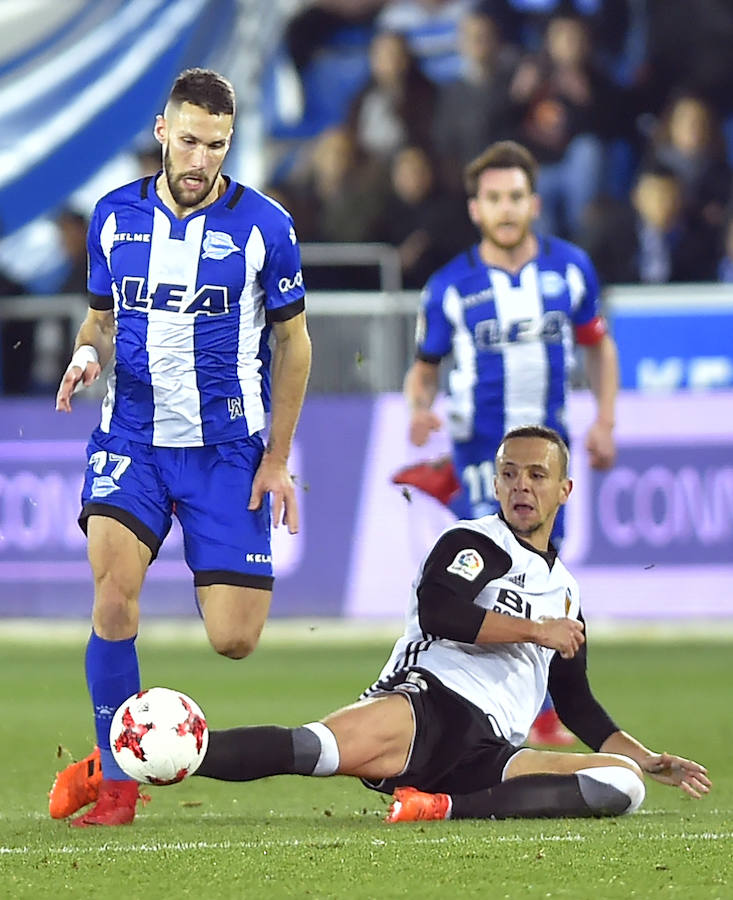 El estadio de Mendizorroza ha albergado este miércoles el partido de vuelta de los cuartos de final de la Copa del Rey 2017-2018