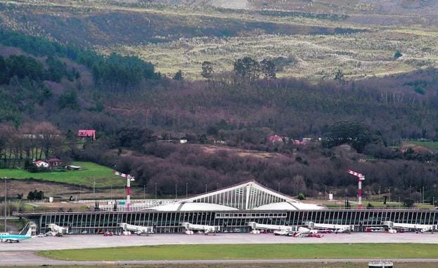 El sector Mantuliz se ubica detrás de 'La Paloma' y la zona talada es visible desde Artxanda. 