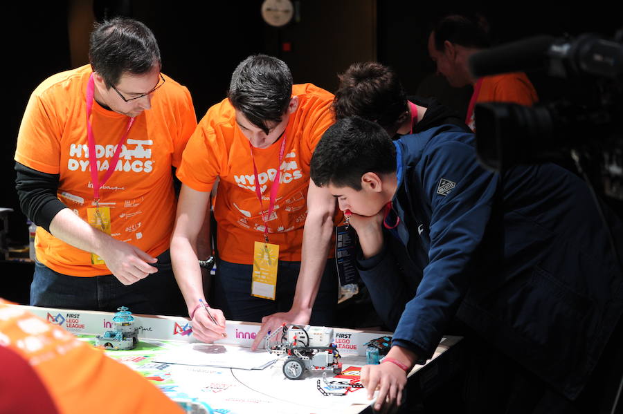 Los cinco mejores proyectos sobre ‘el ciclo humano del agua’ que se seleccionen este sábado en el Palacio Europa pasarán a la fase nacional