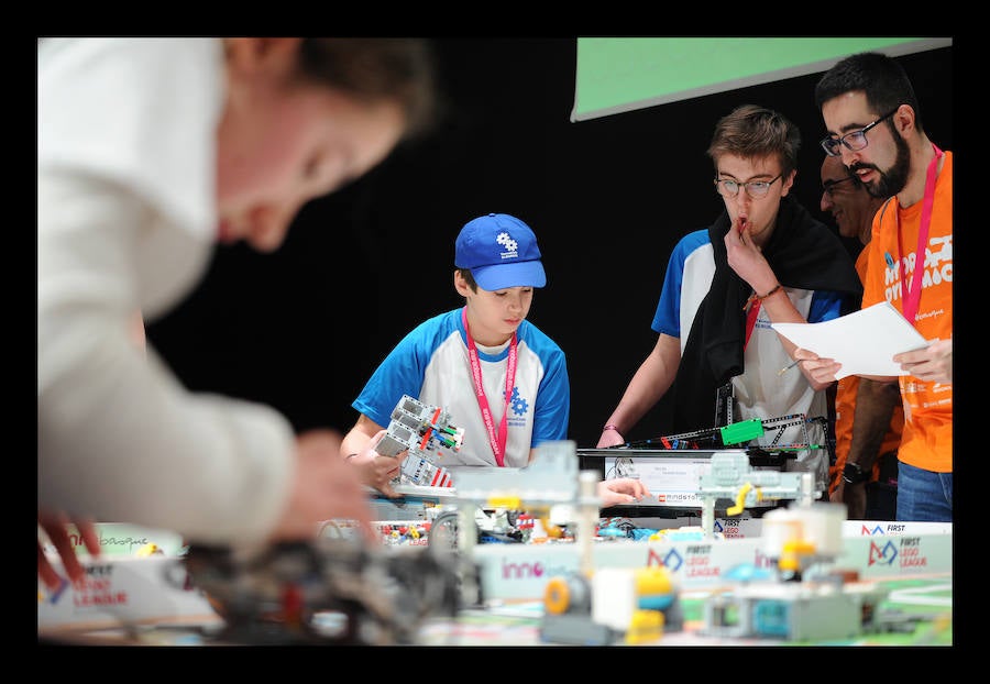 Los cinco mejores proyectos sobre ‘el ciclo humano del agua’ que se seleccionen este sábado en el Palacio Europa pasarán a la fase nacional