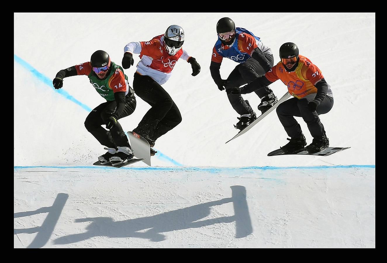 España llevaba 15 años sin lograr premio en los juegos de invierno. Este ceutí, afincado en Mijas y con una barba de la que no quiere separarse, logró ser bronce en una emocionante prueba de boardercross de snowboard en Pyeongchang tras acabar la final por detrás del francés Pierre Vaultier y del australiano Jarryd Hughes.