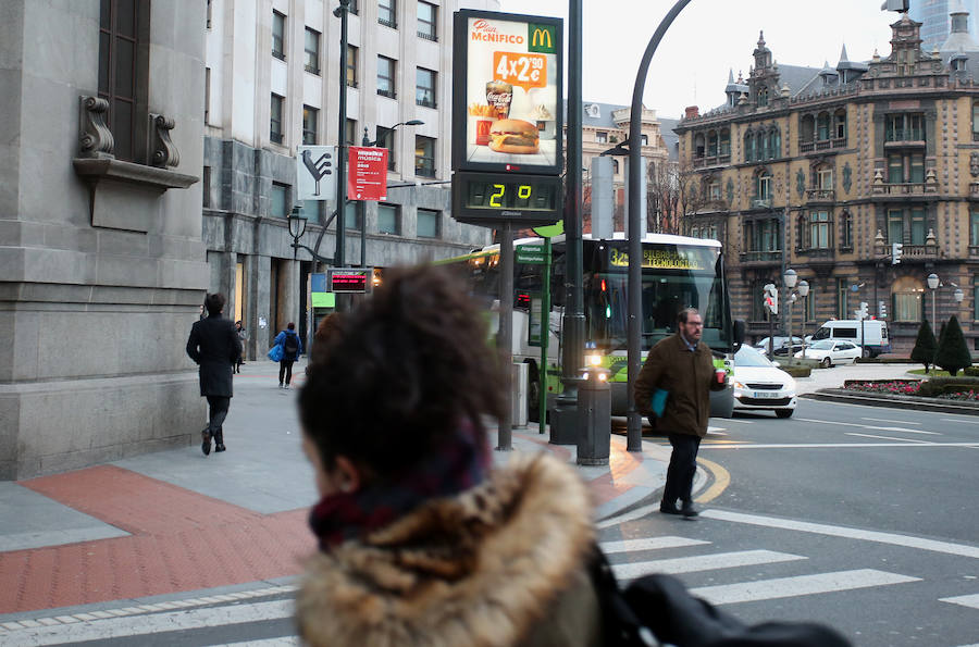 Bilbao ha registrado una mínima de -1º y el el monte Oiz se han alcanzado los -10º
