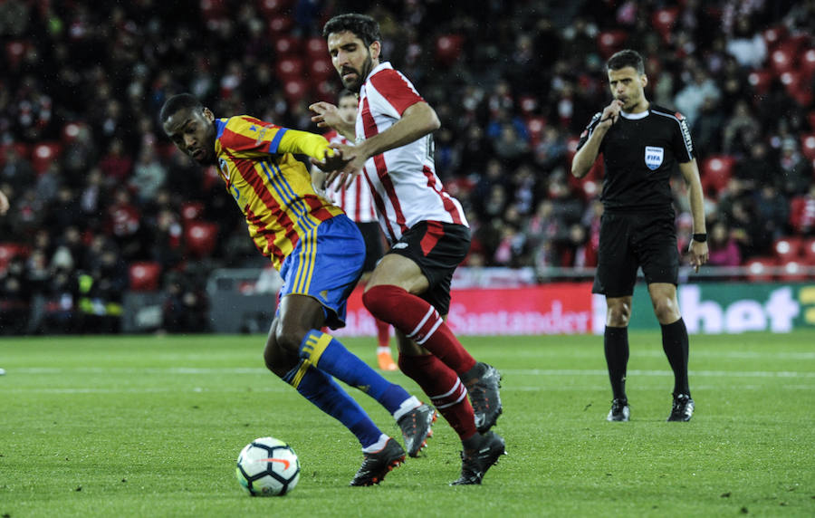 Fotos: Las mejores imágenes del Athletic - Valencia de LaLiga 2018