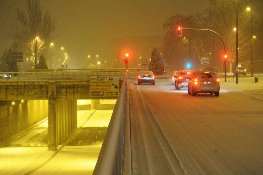 Fotos: Álava despide febrero bajo la nieve