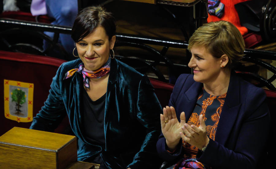 La casa de Juntas de Gernika acoge la segunda asamblea extraordinaria de mujeres electas para denunciar los techos de cristal a los que se enfrentan las mujeres 