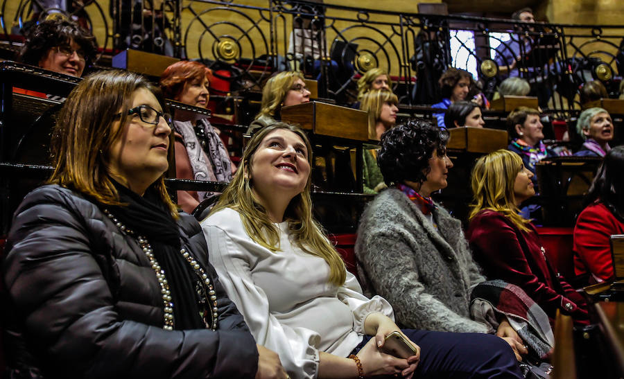 La casa de Juntas de Gernika acoge la segunda asamblea extraordinaria de mujeres electas para denunciar los techos de cristal a los que se enfrentan las mujeres 