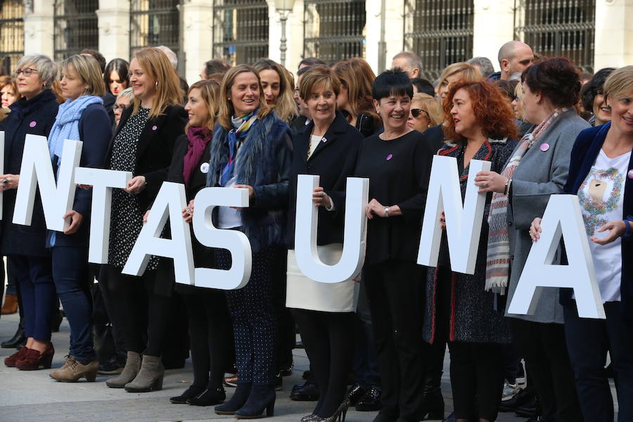 Las mejores fotos del Día Internacional de la Mujer 2018 en Bilbao, con imágenes de las concentraciones y manifestaciones feministas.