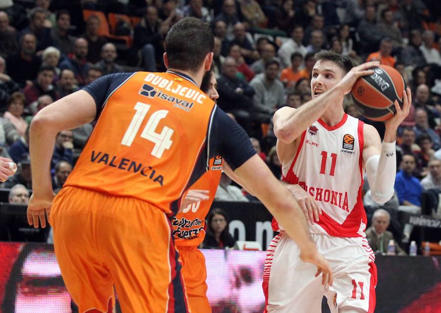 Fotos: El Valencia Basket - Baskonia de Eruoliga, en imágenes