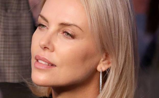 Charlize Theron y la marihuana