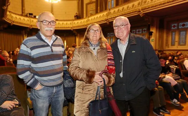 Alfonso Carreras, Ana María Velasco y Luis María Ugidos.