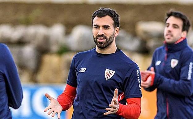 Balenziaga se queda fuera de la lista tras ser titular en Marsella