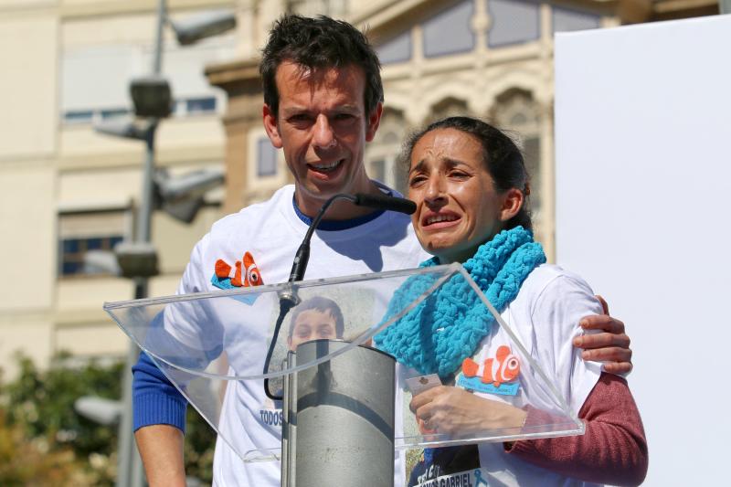 Cientos de personas participaron en las labores de rastreo para dar con el pequeño, de 8 años, en las que también participó la detenida por el crimen