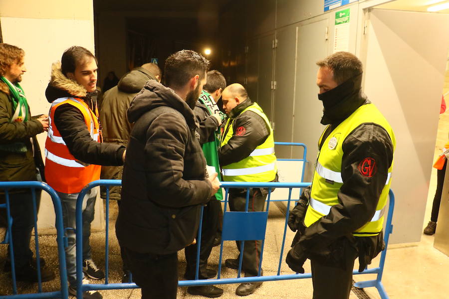 Fotos: El Alavés - Betis, en imágenes