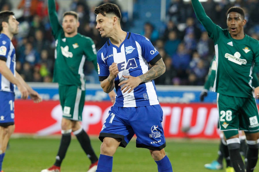 Fotos: El Alavés - Betis, en imágenes