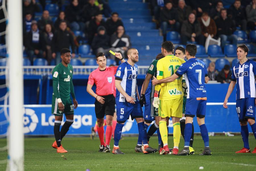 Fotos: El Alavés - Betis, en imágenes
