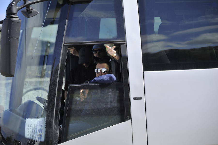 Athletic - Marsella | Fotos del espectacular despliegue de la Ertzaintza con los hinchas del Olympique de Marsella