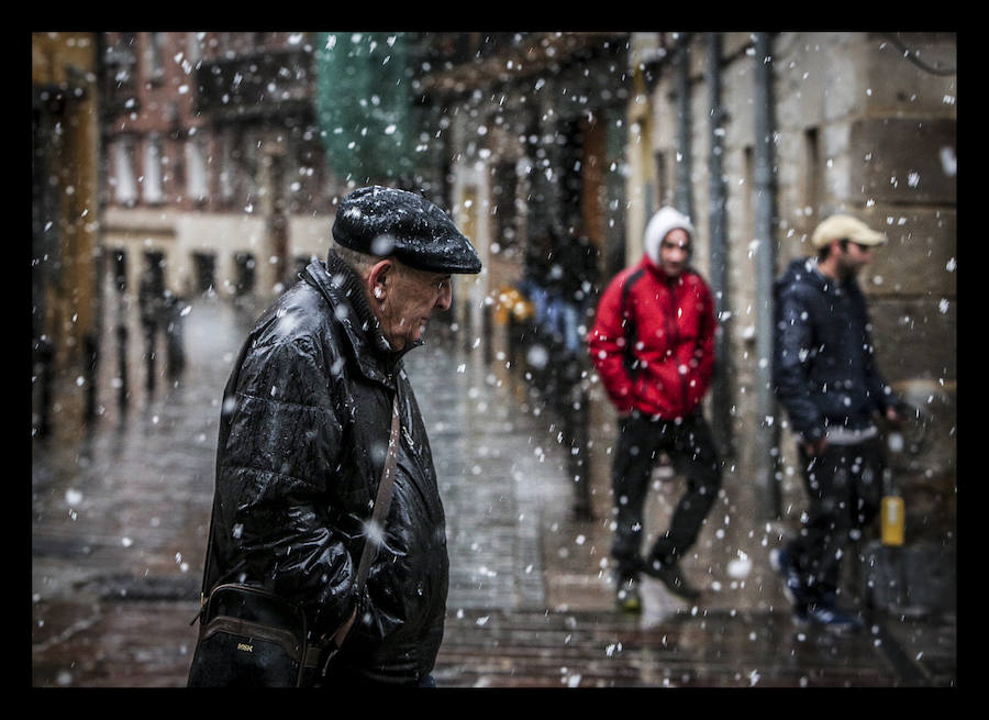 Las previsiones alertan de que las principales precipitaciones caerán esta tarde-noche de este lunes incluso en cotas bajas