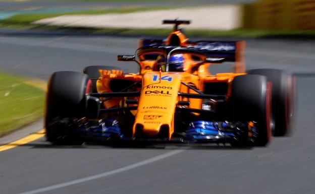 Fernando Alonso, en el circuito de Melbourne. 