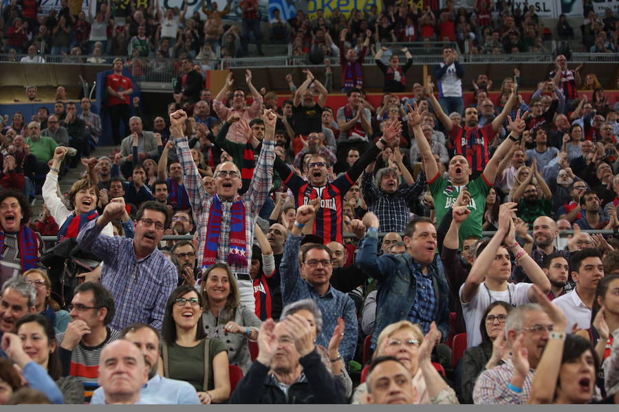 El coliseo azulgrana logra una de las mejores entradas de la temporada gracias al esperado duelo de Euroliga entre Baskonia y Maccabi