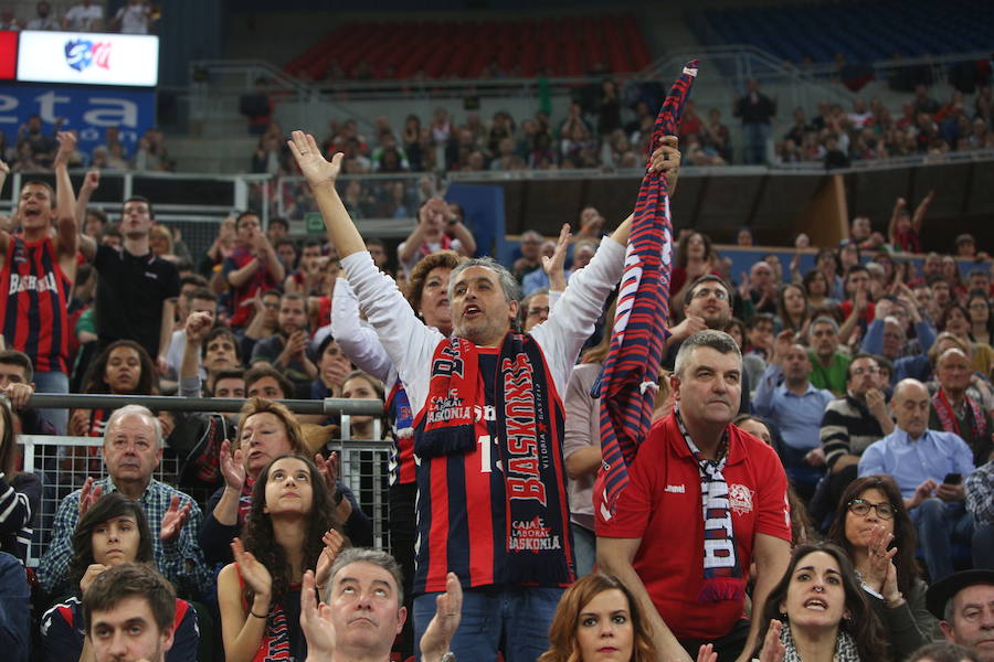 El coliseo azulgrana logra una de las mejores entradas de la temporada gracias al esperado duelo de Euroliga entre Baskonia y Maccabi