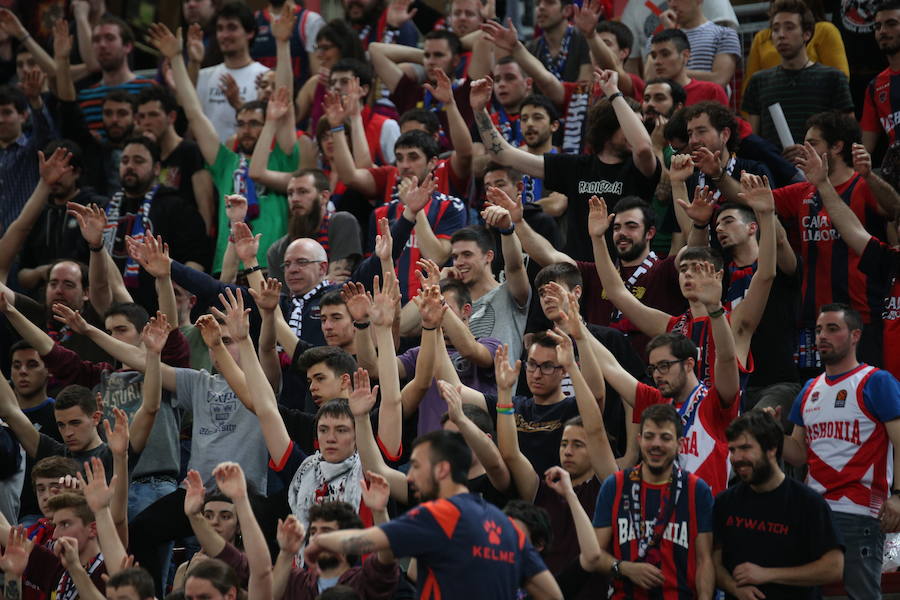 El coliseo azulgrana logra una de las mejores entradas de la temporada gracias al esperado duelo de Euroliga entre Baskonia y Maccabi