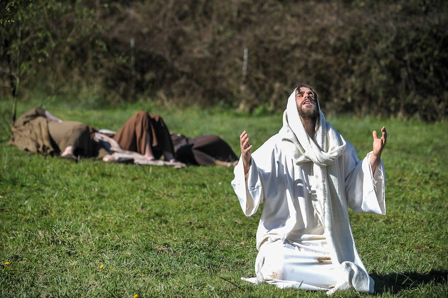 Fotos: El Vía Crucis de Arkotxa, en imágenes