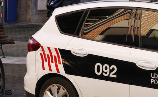 La Policía de Bilbao persigue hasta Villasana a tres jóvenes que habían robado en nueve coches