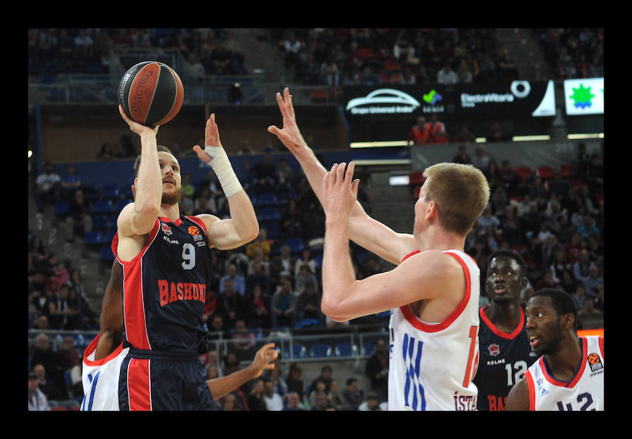 Fotos: Fotos del Baskonia - Anadolu