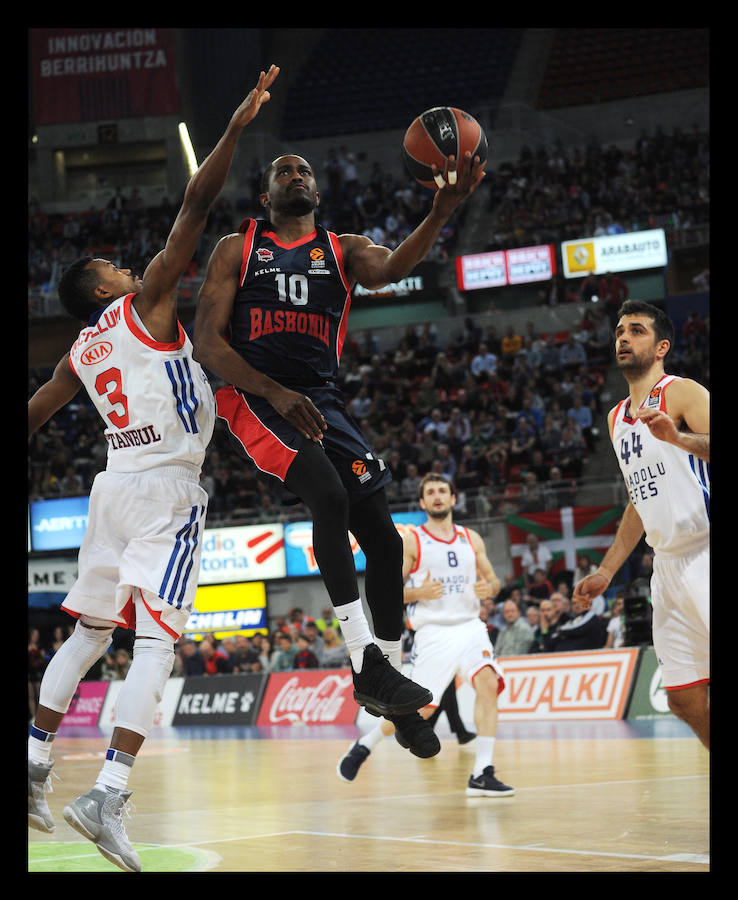 Fotos: Fotos del Baskonia - Anadolu