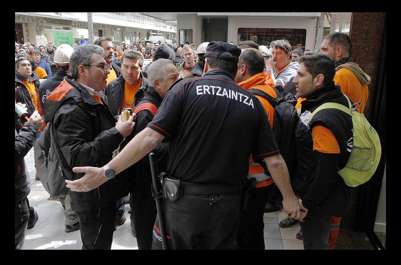 Fotos: Protesta en Bilbao de los trabajadores de Tubos Reunidos