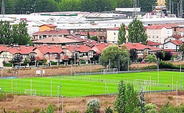 El Ayuntamiento quiere desprenderse de las instalaciones deportivas de Betoño, que tienen 103.909 metros cuadrados. 