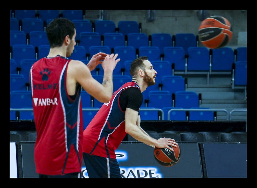 El equipo azulgrana prepara el tercer partido del 'play off' de Euroliga que se disputa este miércoles en Vitoria