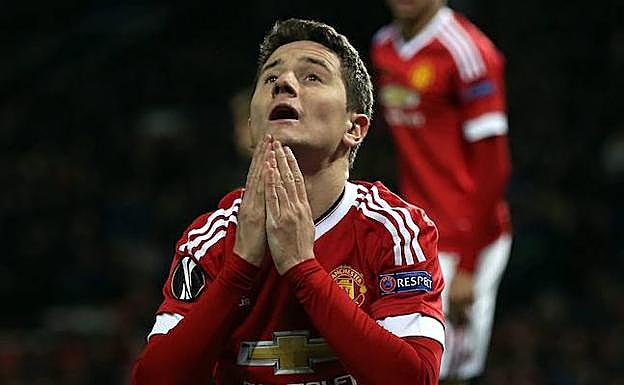 Ander Herrera se lamenta tras fallar una ocasión.