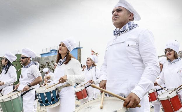 Algunos llevan semanas e incluso meses ensayando para que esta noche todo salga a la perfección.