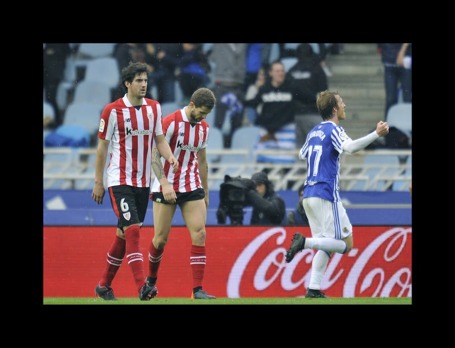 El futbolista de Ondarroa regresa a la que fue su casa vestido con la camiseta del equipo rival. 