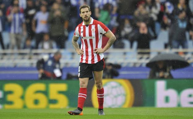 Iñigo Martínez, durante el partido.