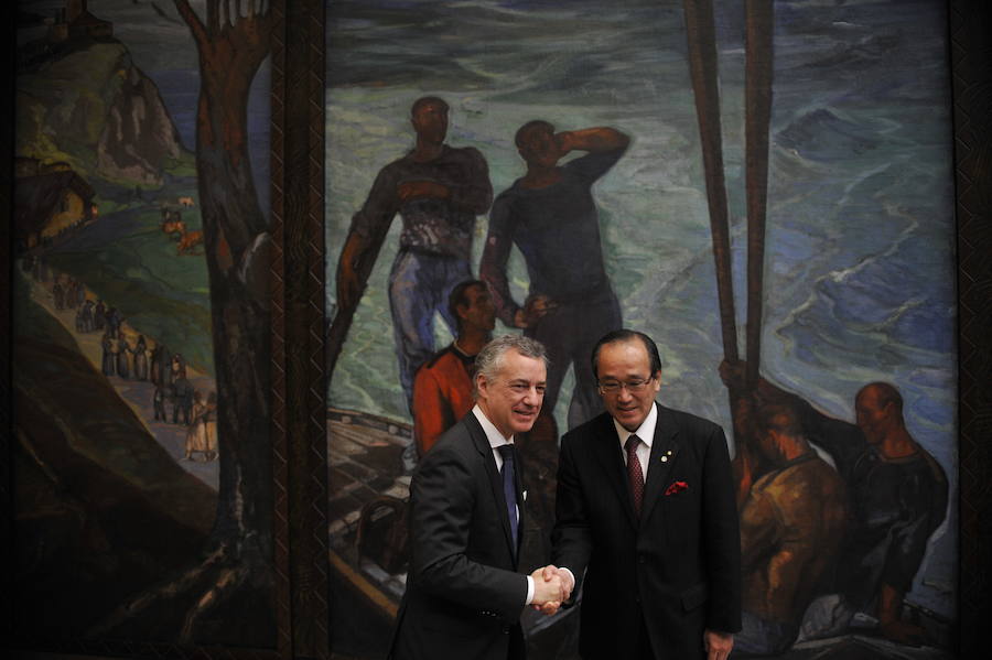 Han plantado un retoño del Ginkgoa Biloba, el único árbol que sobrevivió a la bomba atómica