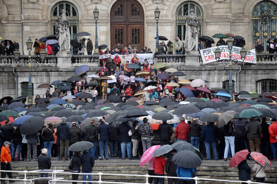 Fotos: Nueva manifestación de los pensionistas en Bilbao