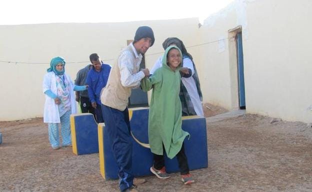 Atfal colabora con los niños saharauis con alguna discapacidad 