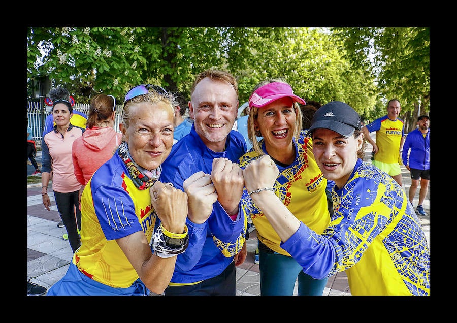 Más de un centenar de corredores comparten entrenamiento y desayuno en Vitoria en la víspera del gran día con el veterano Martín Fiz