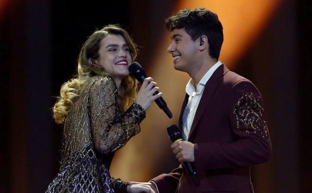Alfred y Amaia durante su actuación en Eurovisión.