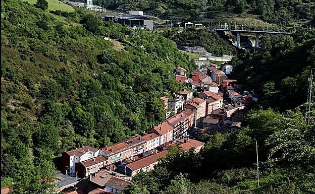 «Las casas se han convertido en cárceles para la gente mayor»