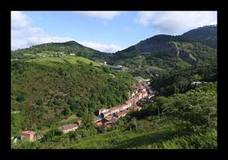 Paseo por las cuestas y escaleras de Peñascal