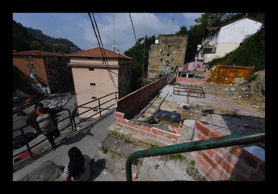 Paseo por las cuestas y escaleras de Peñascal