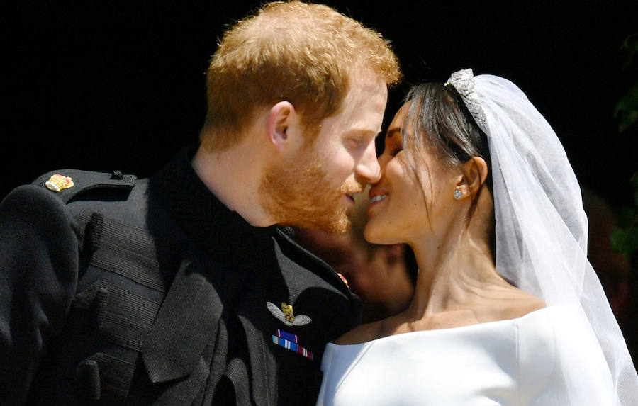 El beso entre Harry y Meghan.